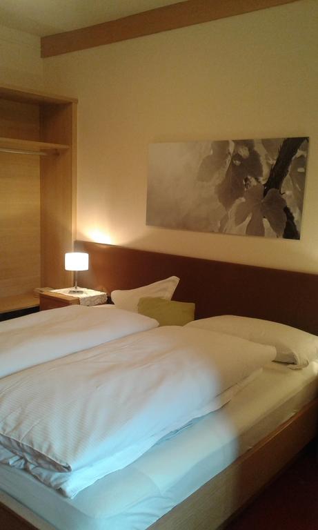 Hotel Villnerhof Egna Quarto foto